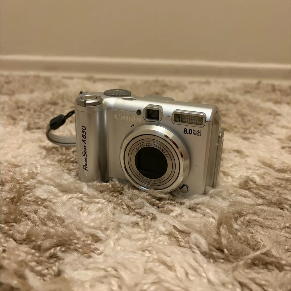 Canon PowerShot A630 Silver Camera Bundle
